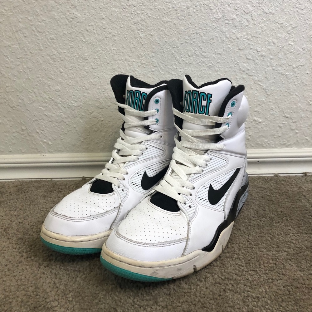 Nike Air Command Force Hyper Jade